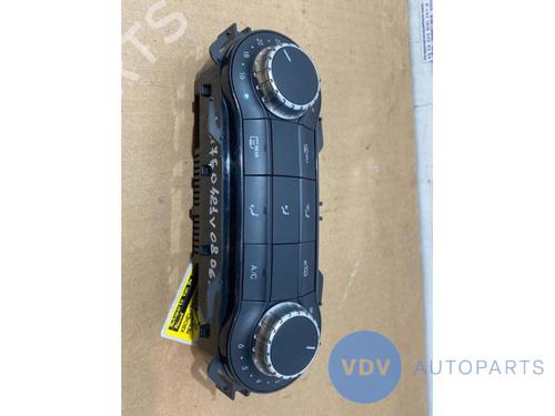Used Climate control MERCEDES-BENZ A-CLASS (W176) A 180 (176.042) (122 hp) 25945980