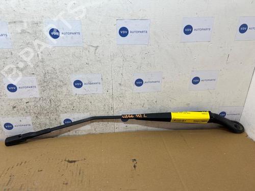 front-windshield-wiper-arm-mercedes-benz-vito-van-w447-2014-38829376 main image