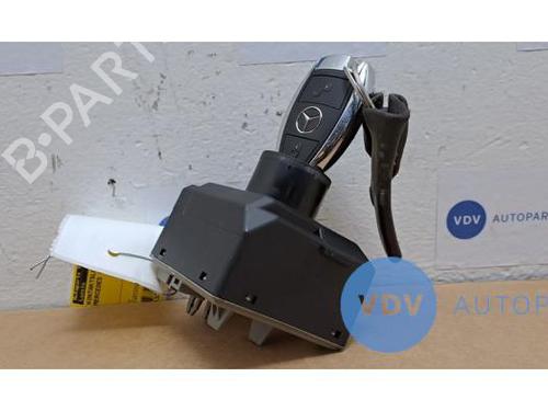 Used Ignition barrel MERCEDES-BENZ B-CLASS Sports Tourer (W246, W242) B 180 CDI (246.200) (109 hp) 25964646