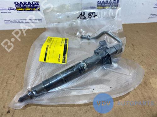 Used Injector MERCEDES-BENZ S-CLASS (W221, V221) S 320 CDI 4-matic (221.080, 221.180) (235 hp) 25945657