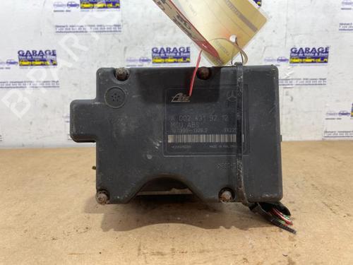 Used ABS pump ABS pump MERCEDES-BENZ C-CLASS T-Model (S202) C 220 T CDI (202.193) (125 hp) 38848345 38848345
