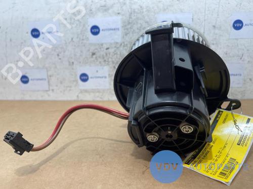 Heater blower motor MERCEDES-BENZ E-CLASS (W212) E 200 (212.034) | BP27457024M62 