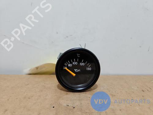 Used Display monitor MERCEDES-BENZ 190 (W201) D 2.0 (201.122) (75 hp) 27466848