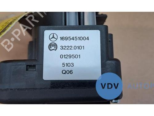 Headlight switch MERCEDES-BENZ A-CLASS (W169) A 180 CDI (169.007, 169.307) | BP25952029I24 