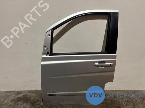 Used Left front door MERCEDES-BENZ VIANO (W639) CDI 2.2 4-matic (639.711, 639.713, 639.811, 639.813,... (150 hp) 29472132