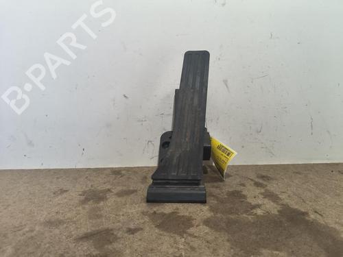 Used Pedal Pedal MERCEDES-BENZ E-CLASS (W212) E 200 CDI / BlueTEC (212.005, 212.006) (136 hp) 40161802 40161802
