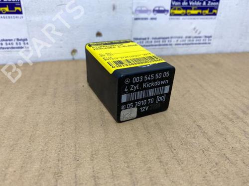 Electronic module MERCEDES-BENZ E-CLASS Platform/Chassis (VF210) E 270 CDI (210.616) | BP39151963M83 - Image 2