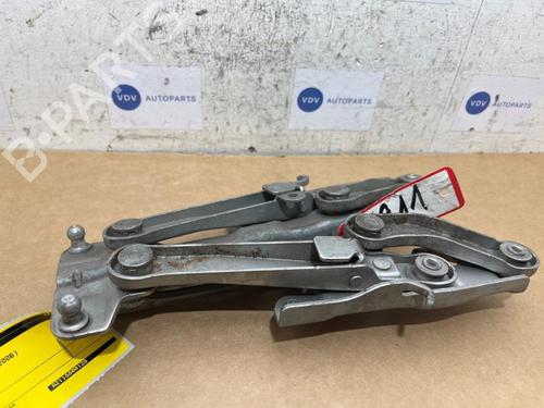 Used Hinge/Door check strap Hinge/Door check strap 38834904 38834904