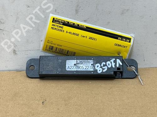 Used Antenna/Base Antenna/Base MERCEDES-BENZ S-CLASS (W223) S 450 EQ Boost 4-matic (223.061) (381 hp) 40483358 40483358