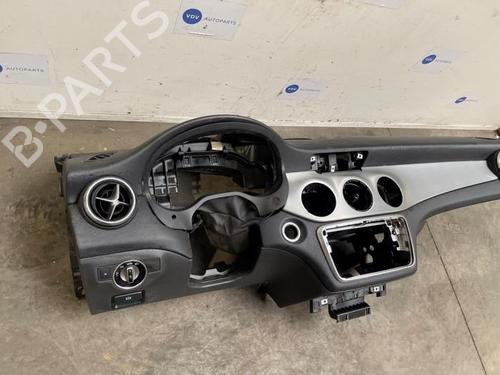 Dashboard MERCEDES-BENZ CLA Coupe (C117) CLA 180 CDI / d (117.312) | BP38837220C46 - Image 2