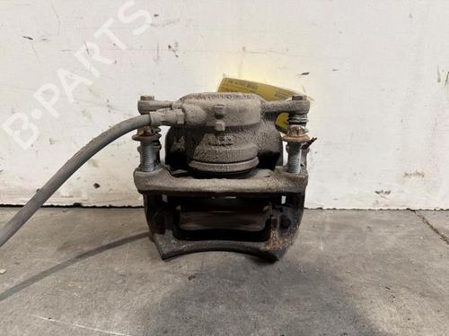 Used Left front brake caliper Left front brake caliper MERCEDES-BENZ B-CLASS Sports Tourer (W246, W242) B 180 CDI (246.200) (109 hp) 40093952 40093952