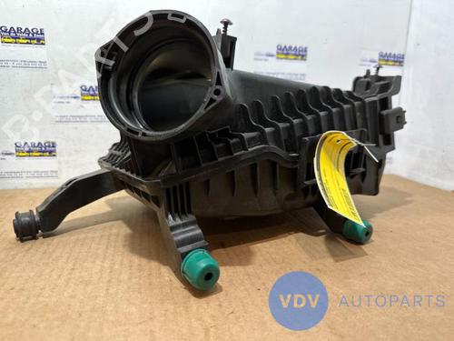 Used Air filter box MERCEDES-BENZ VITO Van (W447) 114 CDI (447.601, 447.603, 447.605) (136 hp) 25948363
