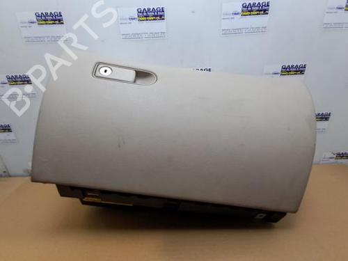 Used Glove box Glove box 38843615 38843615