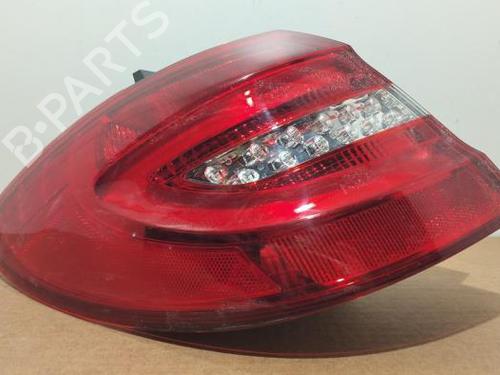 Venstre baglygte Venstre baglygte MERCEDES-BENZ B-CLASS Sports Tourer (W246, W242) B 180 CDI (246.200) (109 hp) 38817486 38817486