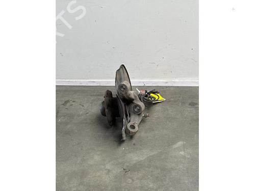 Used Right front steering knuckle Right front steering knuckle 38851358 38851358