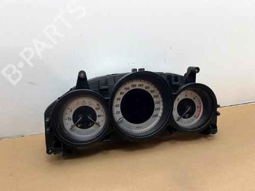 Used Instrument cluster Instrument cluster MERCEDES-BENZ C-CLASS (W204) C 200 CDI (204.001) (136 hp) 38829877 38829877