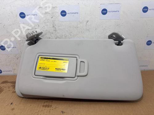 Used Right sun visor Right sun visor 38833168 38833168