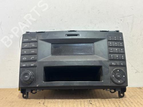 Used Radio Radio MERCEDES-BENZ SPRINTER 5-t Platform/Chassis (B906) 518 CDI (906.153, 906.155, 906.253, 906.255) (184 hp) 39697998 39697998