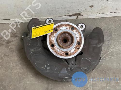 Used Left front steering knuckle MERCEDES-BENZ V-CLASS (W447) V 220 CDI / d (447.811, 447.813, 447.815) (163 hp) 25973976