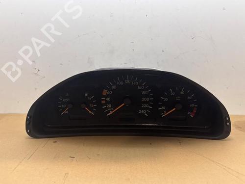 Used Instrument cluster Instrument cluster 38824686 38824686