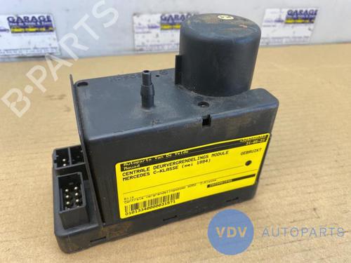 Used Electronic module MERCEDES-BENZ C-CLASS (W202) C 200 D (202.120) (75 hp) 25949746