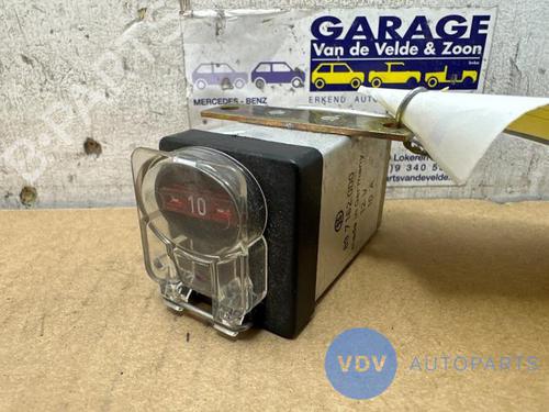 Used Electronic sensor MERCEDES-BENZ 190 (W201) 2.0 (201.022) (90 hp) 25954817
