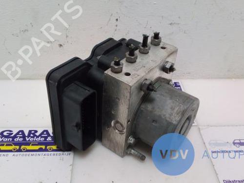 Used Electronic module MERCEDES-BENZ A-CLASS (W176) A 180 CDI / d (176.012) (109 hp) 25941158