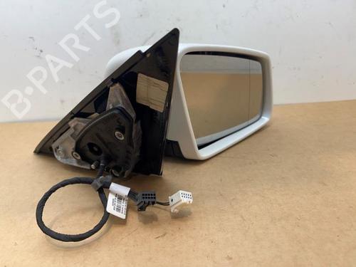 Retrovisor direito Retrovisor direito 38823556 38823556