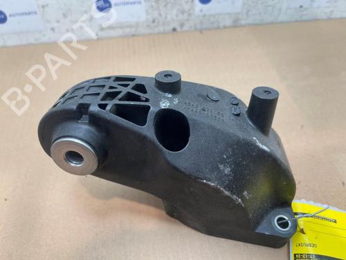 Used Engine mount Engine mount 38834458 38834458