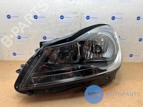 Used Left headlight MERCEDES-BENZ C-CLASS (W204) C 220 CDI (204.002) (170 hp) 25972065