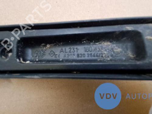 Front windshield wiper arm MERCEDES-BENZ C-CLASS (W203) C 200 CDI (203.007) | BP25956809C143 