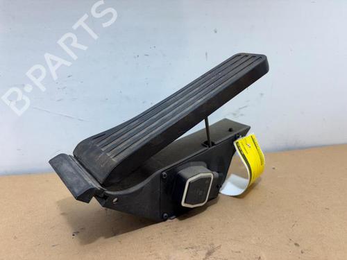 pedal-mercedes-benz-c-class-coupe-c204-2011-38823209 main image