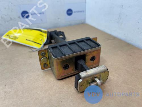 Hinge/Door check strap MERCEDES-BENZ C-CLASS (W203) C 200 Kompressor (203.042) | BP25968432C146 