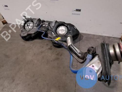 Used Fuel tank MERCEDES-BENZ E-CLASS Coupe (C207) E 250 CDI / BlueTEC / d (207.303, 207.304) (204 hp) 25956984