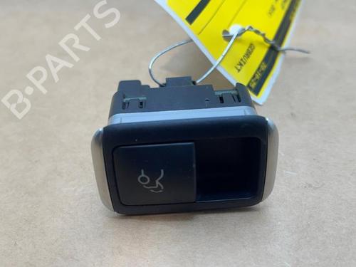 switch-mercedes-benz-e-class-w212-2009-2010-2011-2012-2013-2014-2015-2016-38823429 main image