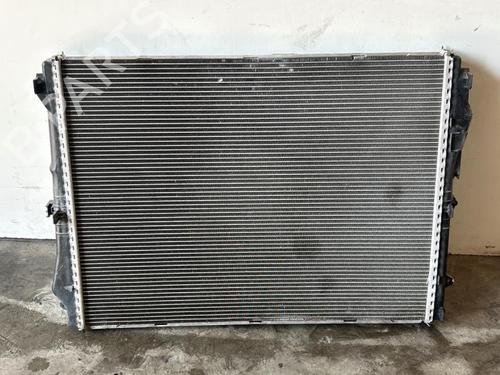 Used Water radiator Water radiator 38914701 38914701