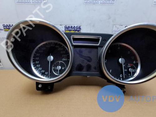 Used Display monitor MERCEDES-BENZ M-CLASS (W166) ML 250 CDI / BlueTEC 4-matic (166.004, 166.003) (204 hp) 25958793