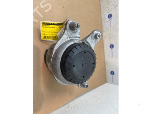 Engine mount MERCEDES-BENZ E-CLASS (W213) E 220 d (213.004) | BP38833984M89 - Image 2