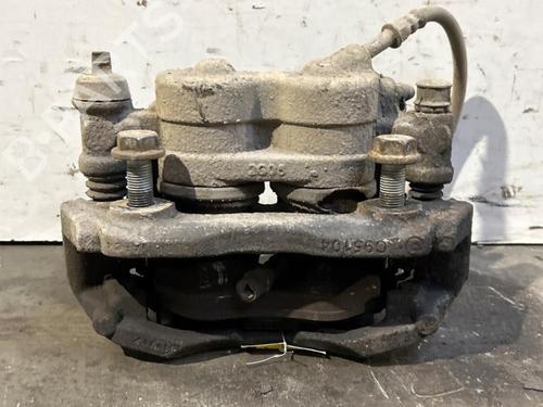 Left front brake caliper MERCEDES-BENZ SPRINTER 3,5-t Van (B907, B910) 317 CDI RWD (907.631, 907.633, 907.635, 907.637) | BP38818463M105 - Image 3