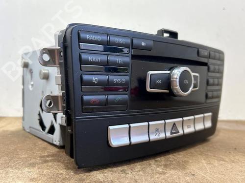 Used Radio Radio MERCEDES-BENZ SLK (R172) 250 CDI / d (172.403) (204 hp) 40065377 40065377