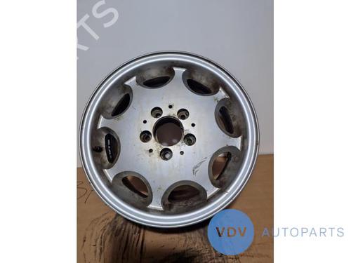 Used Rim MERCEDES-BENZ C-CLASS (W202) C 200 CDI (202.134) (102 hp) 25972294