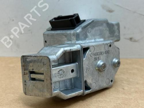 Used Ignition barrel Ignition barrel MERCEDES-BENZ CLK (C208) CLK 230 Kompressor (208.347) (193 hp) 38822049 38822049