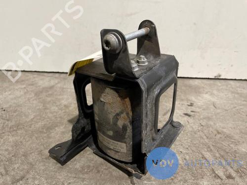 Used Engine mount MERCEDES-BENZ E-CLASS Coupe (C207) E 200 CGI (207.348) (184 hp) 25971979