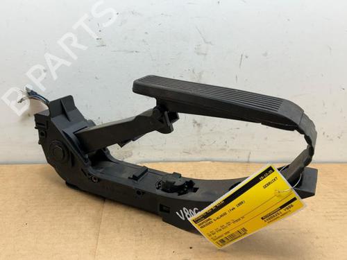 pedal-mercedes-benz-s-class-w220-v220-1998-1999-2000-2001-2002-2003-2004-2005-38821096 main image