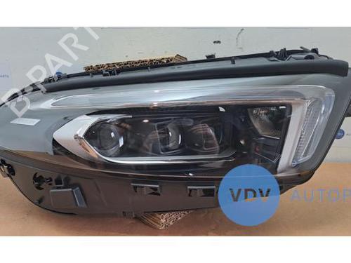 Used Right headlight MERCEDES-BENZ A-CLASS (W177) A 200 d (177.012) (150 hp) 25963640