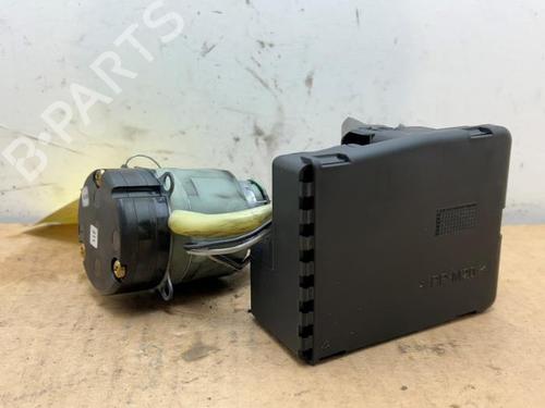 Pompe de verrouillage central MERCEDES-BENZ A-CLASS (W168) A 160 (168.033, 168.133) (102 hp) 30803891