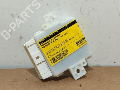 Used Control unit Control unit MERCEDES-BENZ E-CLASS (W212) E 200 CDI / BlueTEC (212.005, 212.006) (136 hp) 39966213 39966213