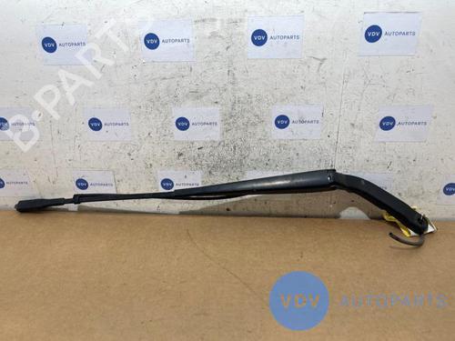 Used Front windshield wiper arm MERCEDES-BENZ SPRINTER 3,5-t Van (B906) 310 CDI (906.631, 906.633, 906.635, 906.637) (95 hp) 25975319