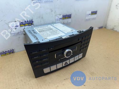Used Radio MERCEDES-BENZ CLS (C218) CLS 350 CDI / d (218.323) (265 hp) 25958089