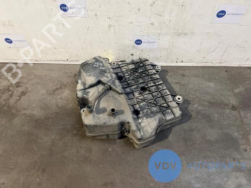 Used AdBlue tank MERCEDES-BENZ C-CLASS T-Model (S205) C 200 d (205.211) (150 hp) 25974167